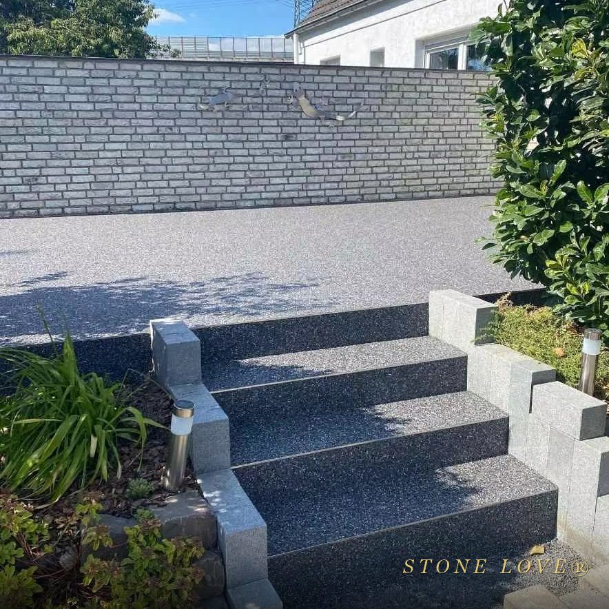 Steinteppich-Treppe